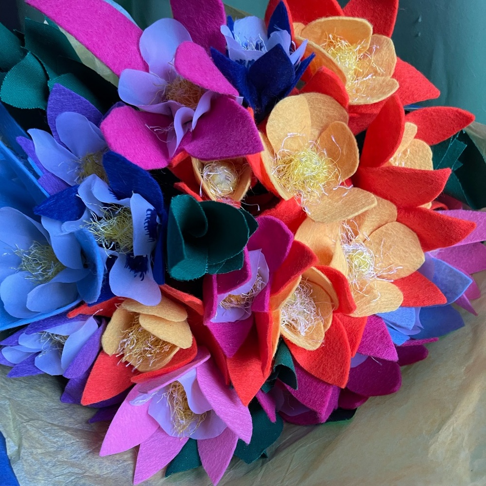 Mixed Color Columbine Artificial Flowers Wedding Bouquet 24 Lot recreated